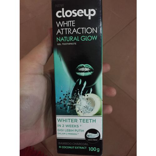 Closeup White Attraction 45 G